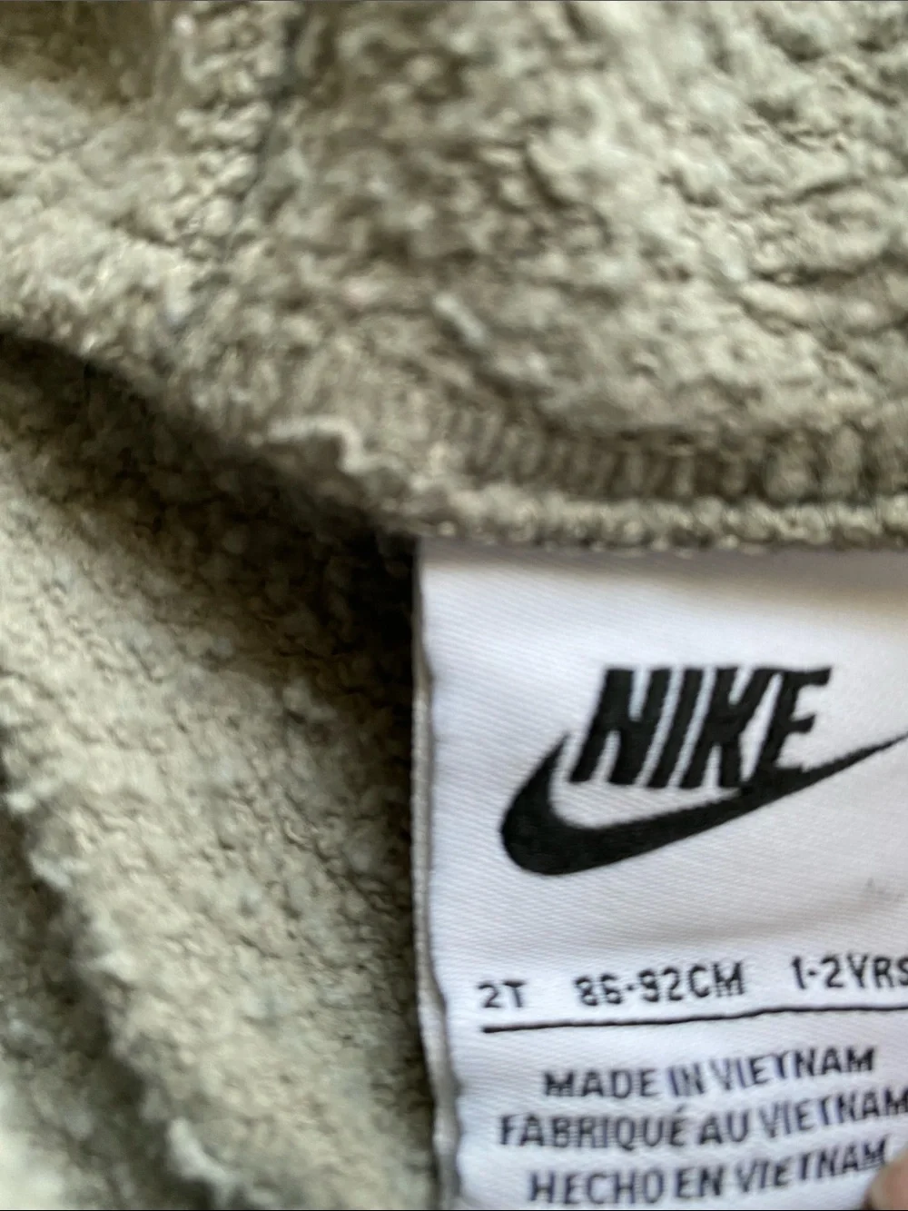 NIKE Sweatshirt Hoodie size toddler boys 2T